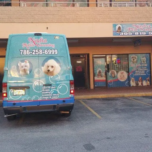 Nadia Mobile Grooming — business logo from Google