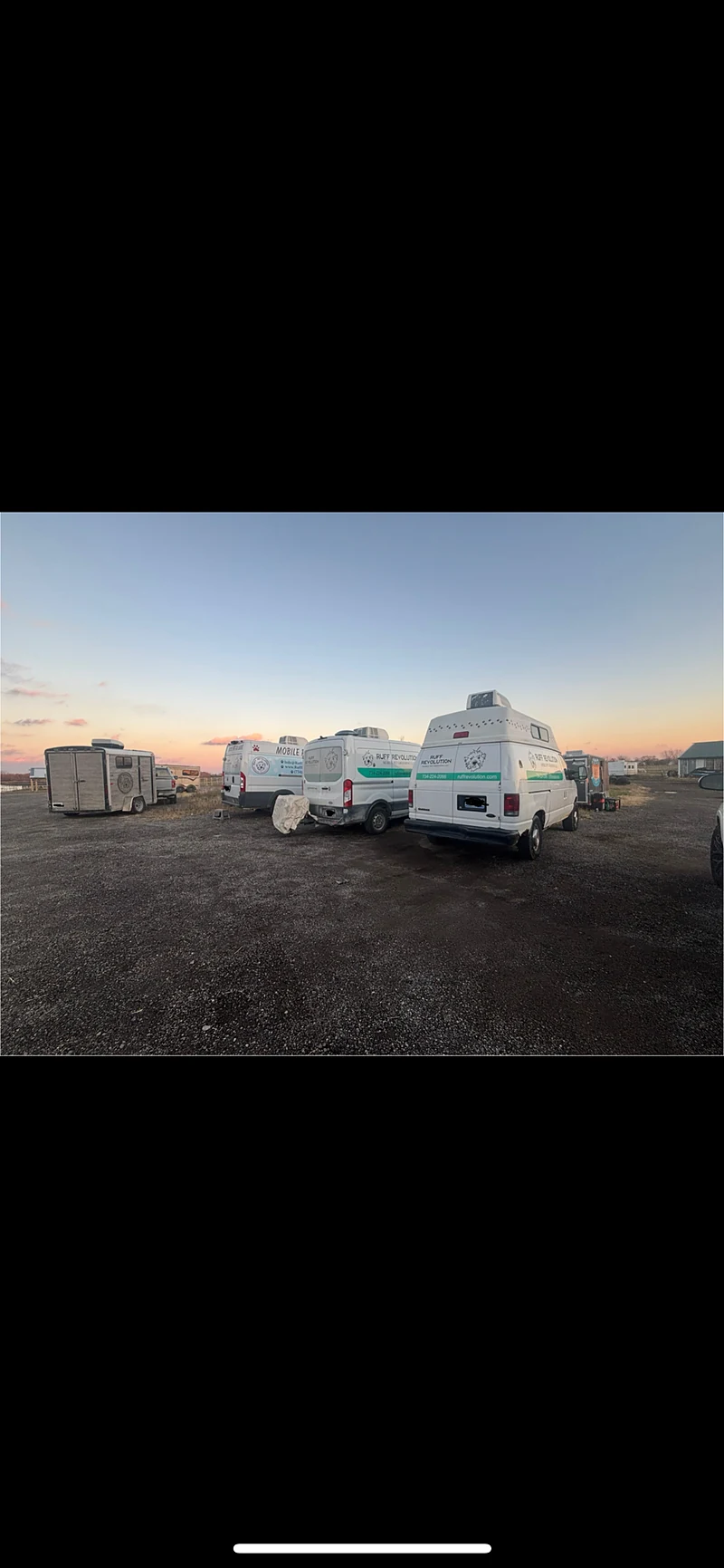 Ruff Revolution Mobile Pet Grooming — photo from their website